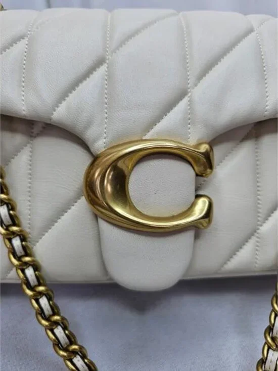 Coach Tabby Shoulder Bag 26 With Pillow Quilting Brass/Chaulk New with minor - Picture 10 of 10